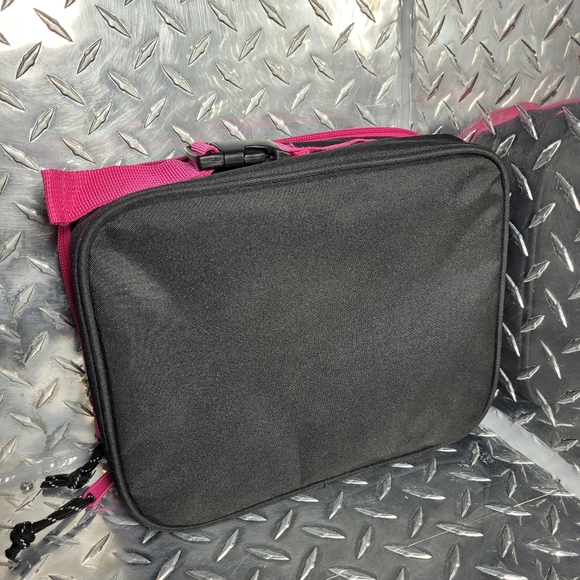 2FOR$40 Champion lunch kit - Picture 4 of 5